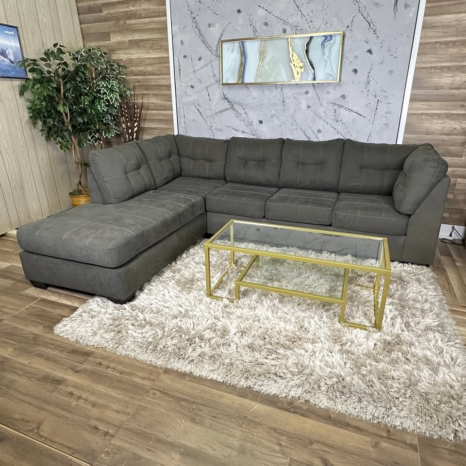 Ashley Pitkin 2-Piece Sectional